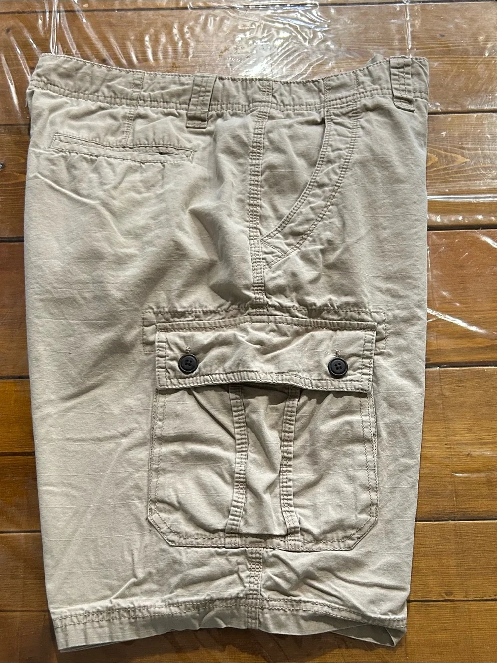 Men’s Urban Pipeline Cargo Shorts Size 34